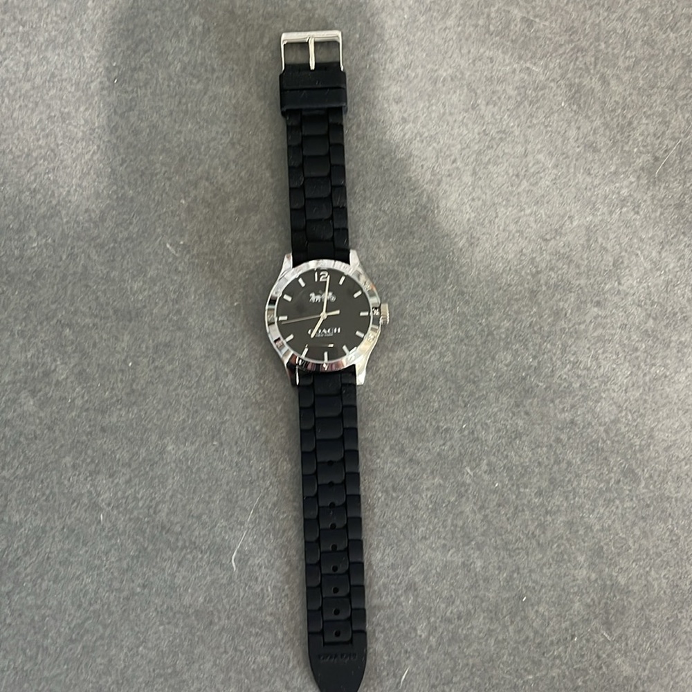 Coach watch - Picture 2 of 8